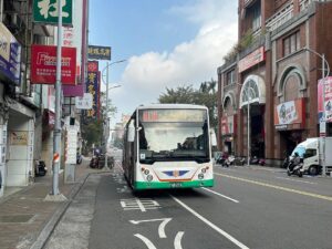 竹縣試辦免費跳蛙公車　滿足尖峰通勤需求