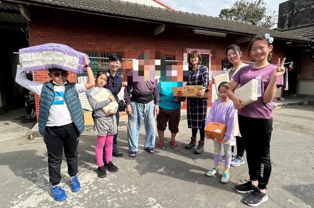 影音／田尾警所接地氣彰顯關懷與珍愛　偕同愛心媽媽濟弱送餐溫情滿人間