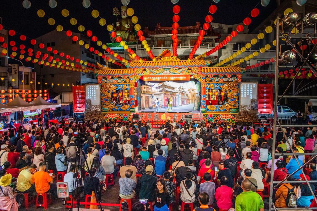 重塑民間劇場  九華山地藏庵廟埕熱鬧首演