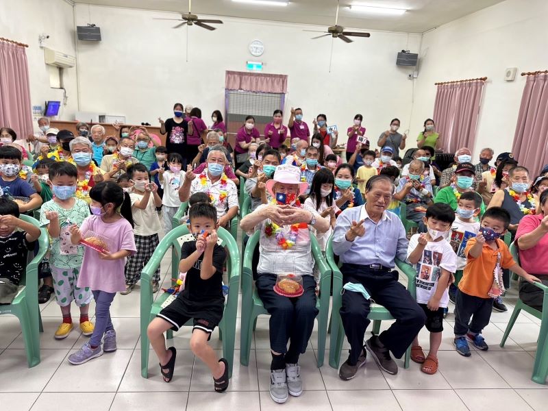 溫馨祝福滿堂歡喜　中華佛教善緣慈善會祝賀榮家壽星長輩