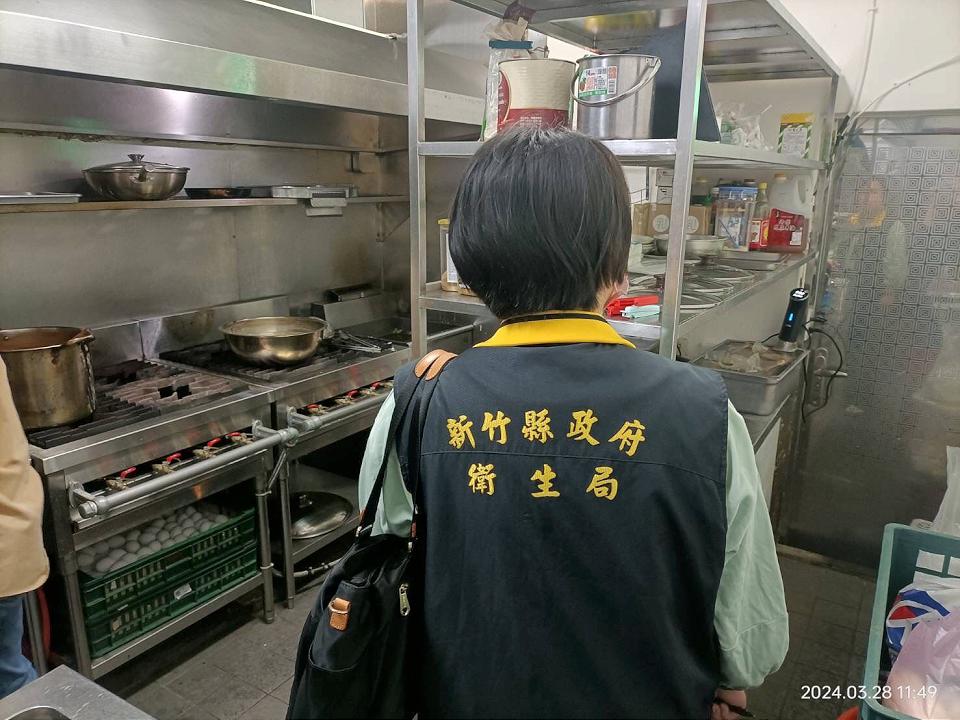 竹北民眾用餐後腹瀉不適　衛生局稽查食材送驗