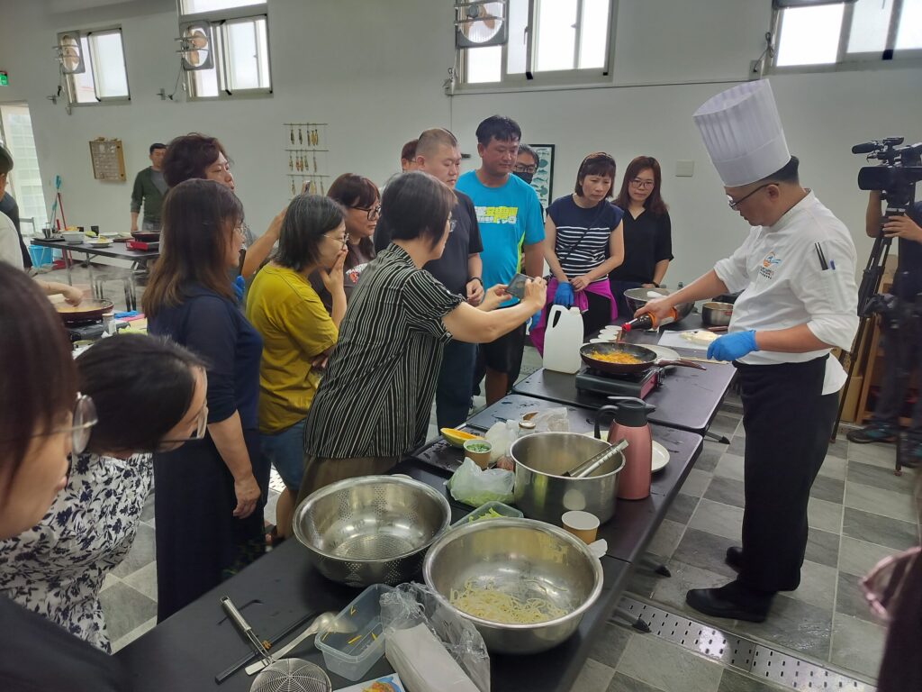 蘇澳產業輔導　五星主廚親授在地食材變身五星料理