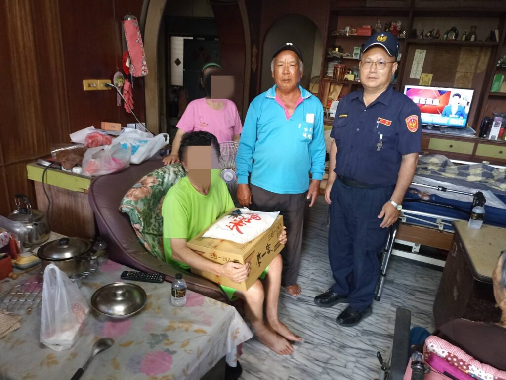 深入警勤區　舊港警關懷轄區弱勢家庭