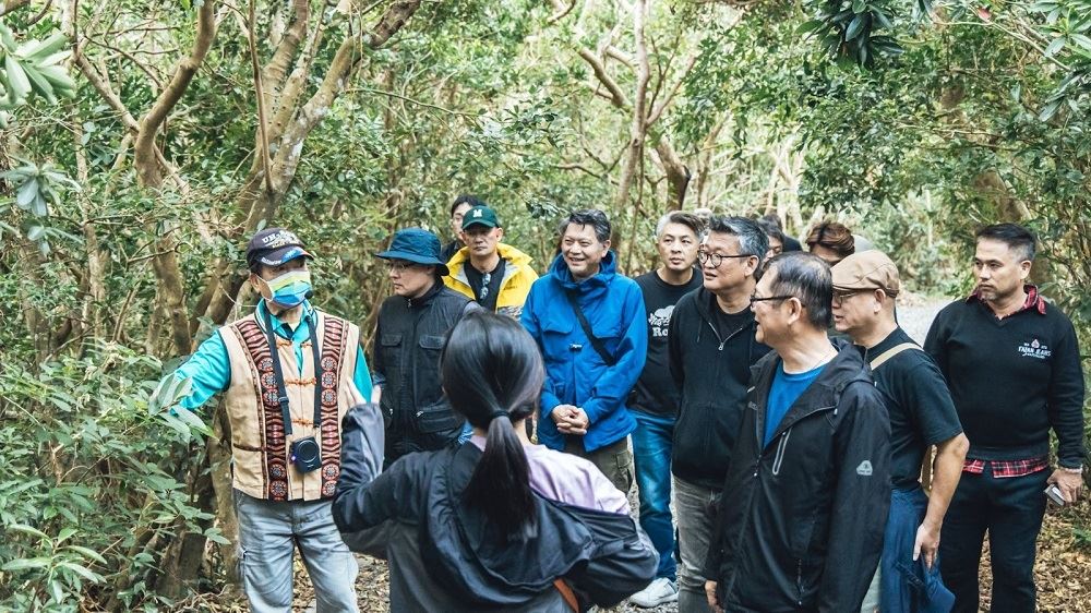 當世界遇見台灣   旅遊達人「工頭堅」揭開屏東風域半島歷史面紗