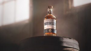 Russell’s Reserve 推出限量發行的 Kentucky Straight Bourbon 15 年陳釀