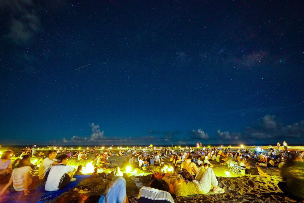 臺東最美星空音樂會大武9420濱海公園登場   吸引上千遊客參與