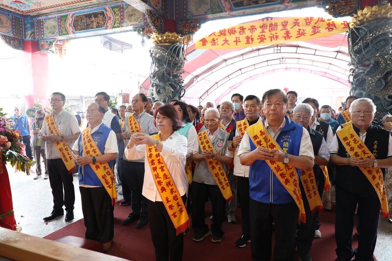 嘉邑鎮天宮慶祝武哲天皇關聖帝君御誕暨建宮60週年祝壽大典 黃敏惠市長參拜祈福