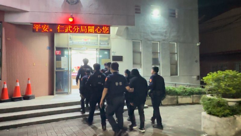 港灣新聞網／深夜群體衝突！仁武分局組專案小組　傷害案 4 嫌全被查獲