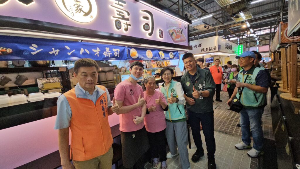 高雄市長初選人林岱樺左營辦座談，提出三項建設獲認同！