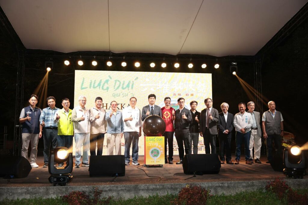 一開席就爆滿！　六堆秋收祭千人食福宴超人氣登場