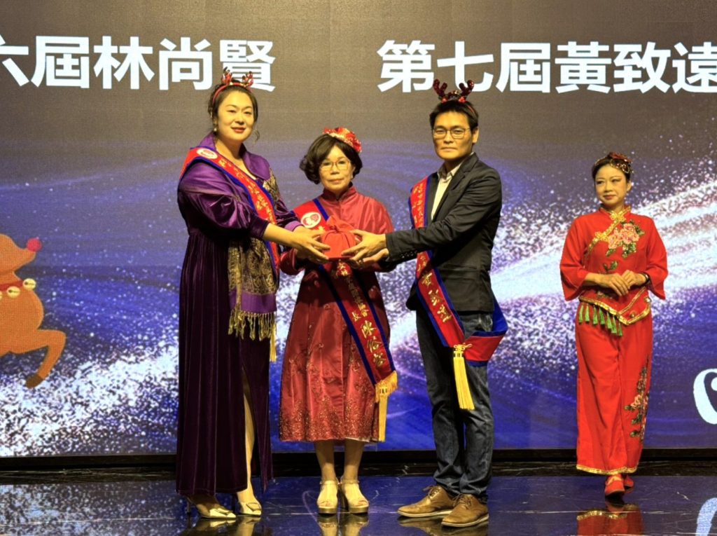 台中新移民女性家庭關懷協會理事長交接　民政局長：攜手打造友「移」新城市