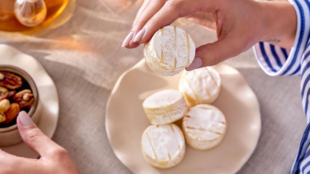 法國迷你布里來了！網喊：7-11開賣當天就手刀衝