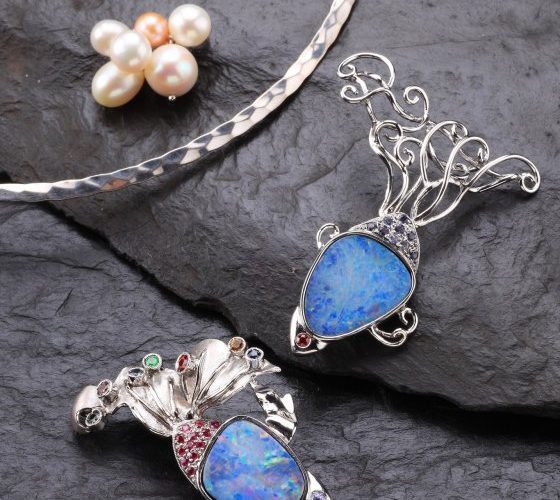 港灣新聞網／T.THREE 蒂思綠創辦人吳佳楨：以流動線條與雕塑美打造跨界珠寶藝術