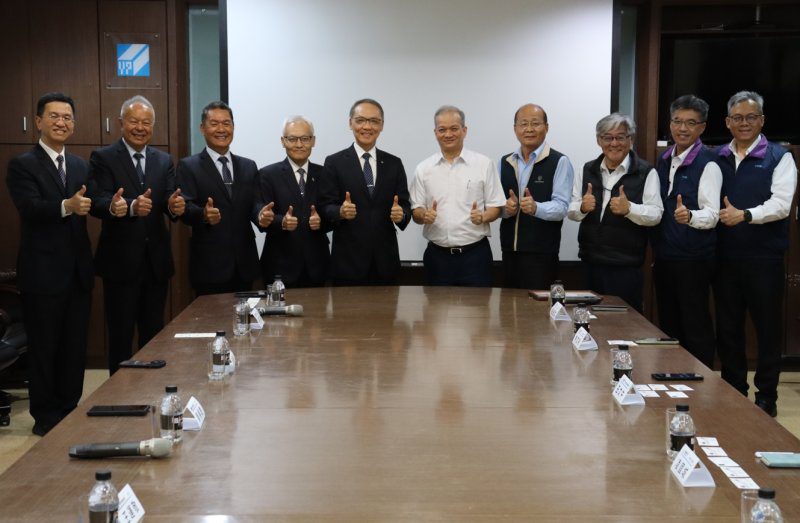 港灣新聞網 / 企業善念接力！燁輝捐鋼材助修屋　慈濟感恩茶會暖心揭幕