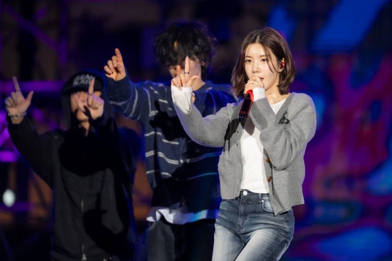 港灣新聞網 / 水彈女王昨晚現身彩排　權恩妃今晚嗨翻高雄跨年