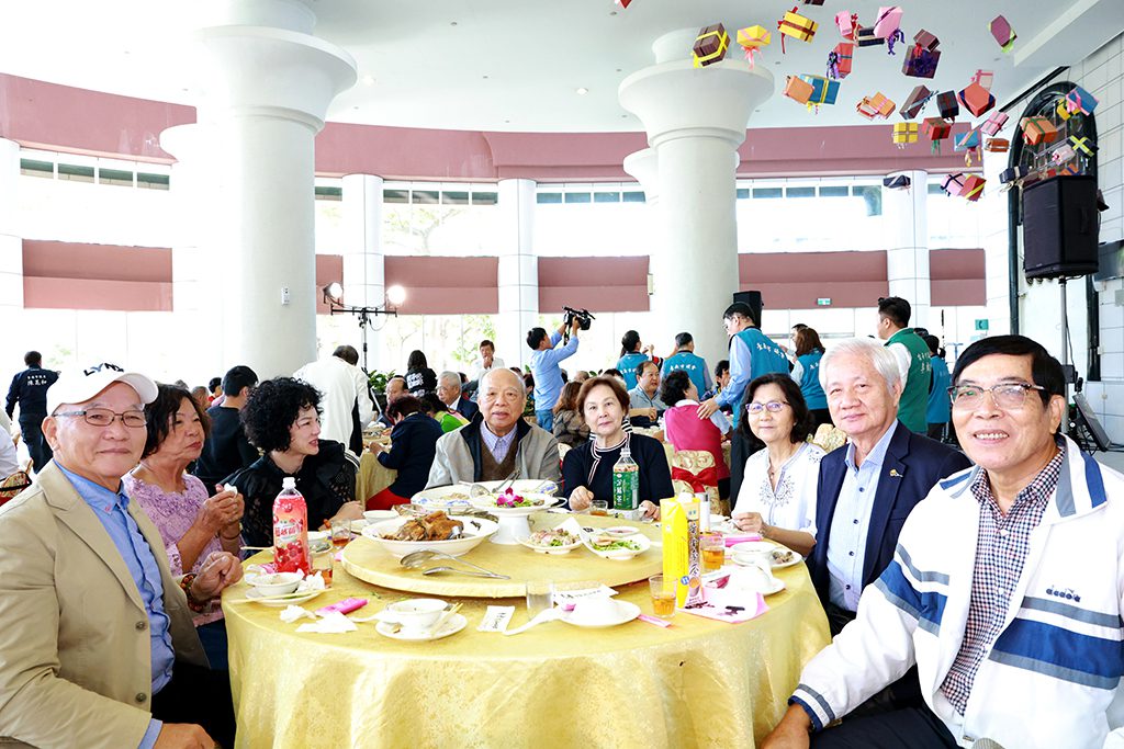臺南市歷屆議員協進會聯誼餐會　卸任議員溫馨回娘家