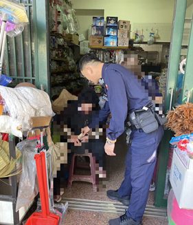 和美暖警！熱心助迷失老婦返家　家屬頻致謝