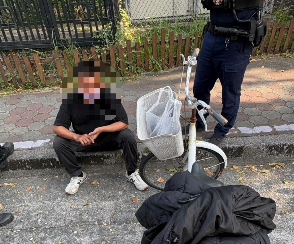 醉漢闖校園　屏警3分鐘內到場制伏嫌犯　即時守護學童安全