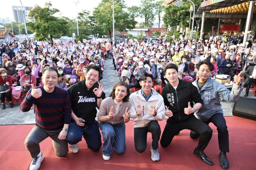 「連辦五場前鎮座談會再爆場！　鍾年晃、陳柏惟力挺：邱議瑩最能接棒陳其邁」