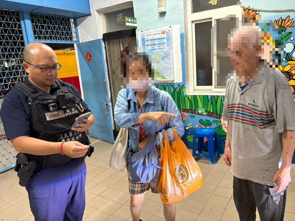 發現迷航長者　鼎金警迅速出動協助返家