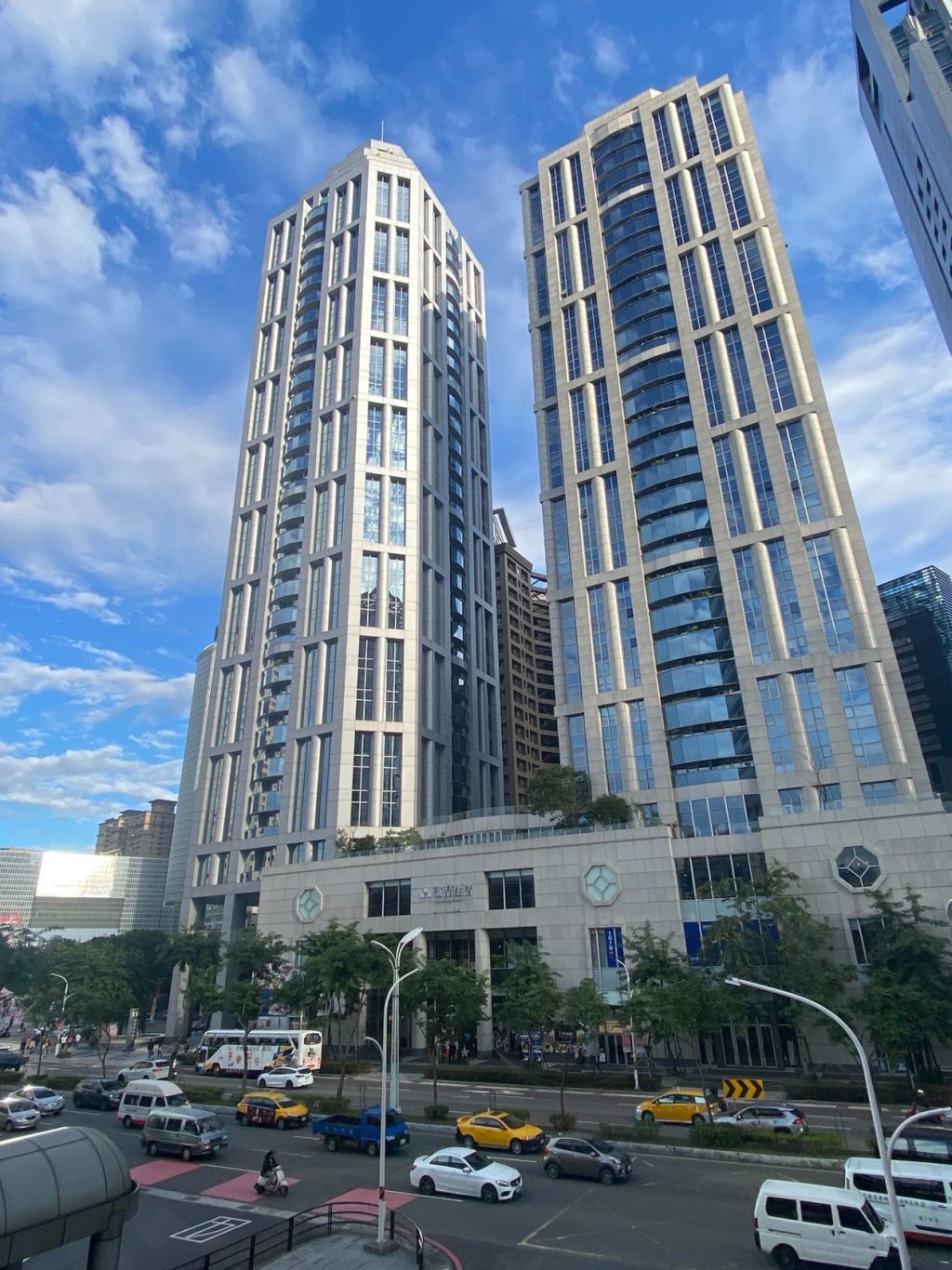 115 年新北地價出爐！板信總部連莊地王     烏來保安區每平方公尺 160 元全台最低