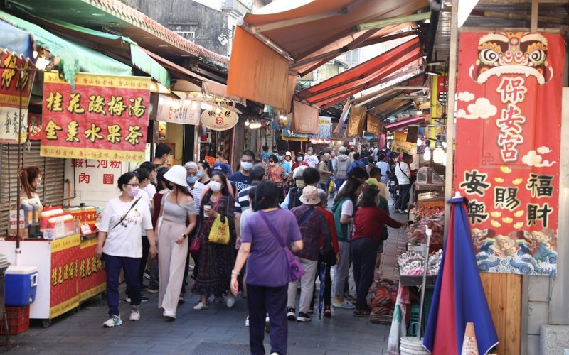 新北商圈券元旦強勢登場     消費力翻倍挺 19 商圈     一路買到過年