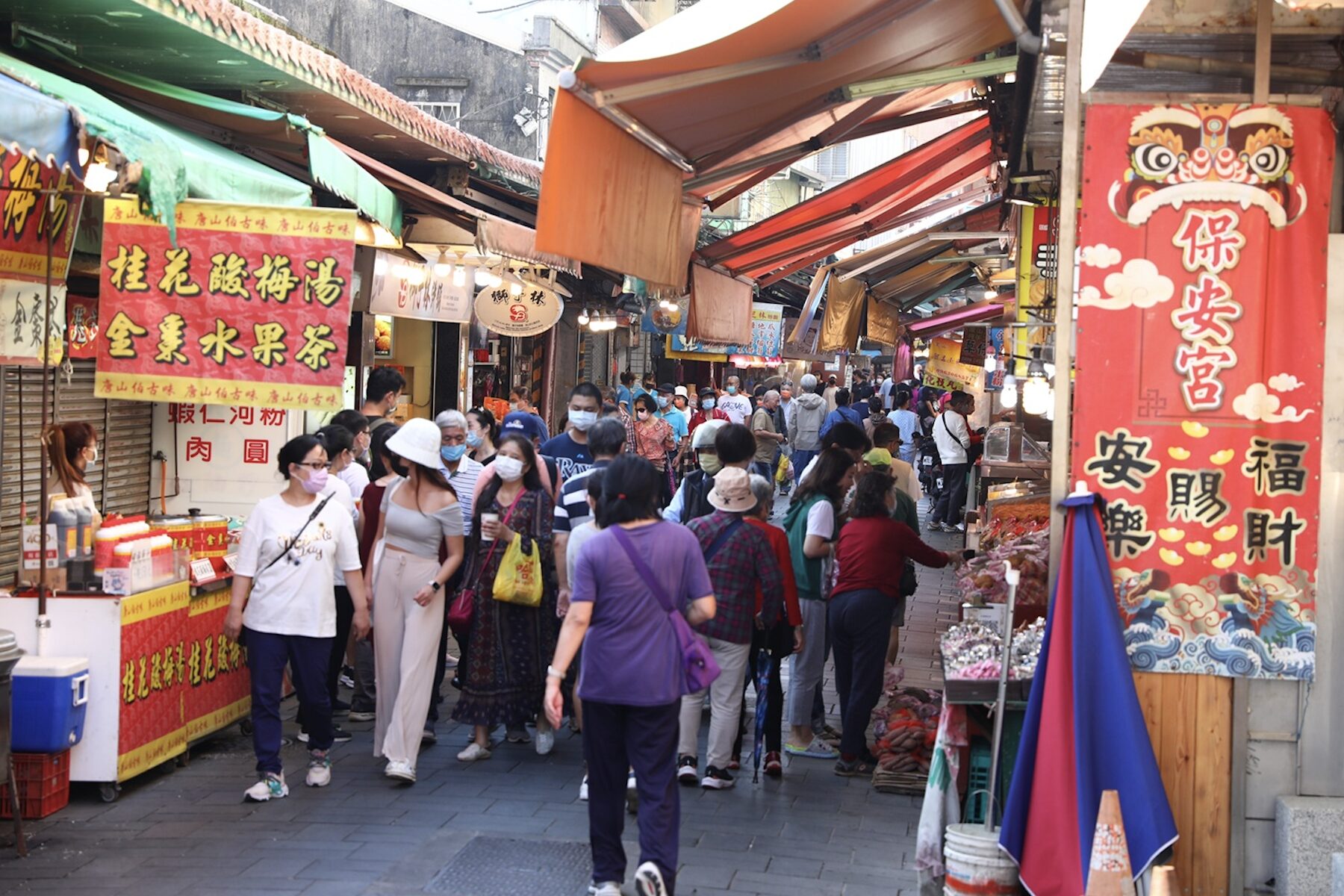 新北商圈券元旦強勢登場     消費力翻倍挺 19 商圈     一路買到過年