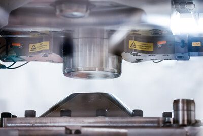 Cell Impact 將向領先汽車製造商交付成型工具