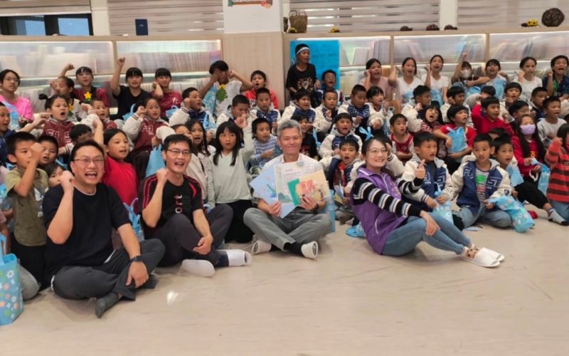 彰化分署深入武界部落傳遞法治教育  職棒聯盟攜手送愛深入校園