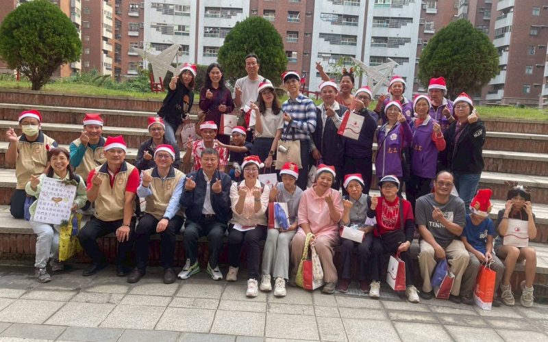 聖誕報佳音　榮服處攜手岡山區聯禱會　關懷社區榮民眷