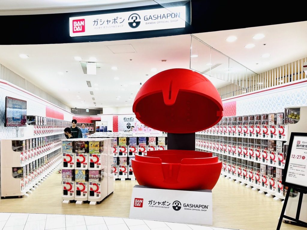 年末逛百貨多一站　 GBO 進駐高雄大立A館 4F 　高人氣大型扭蛋裝置首度南下　打造 2025 年末最具話題扭蛋據點