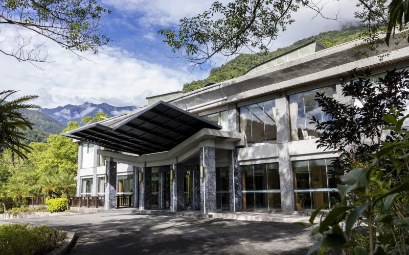 天成逸旅-蝴蝶谷試營運搶客　入住森林溫泉一泊三食7,899元起