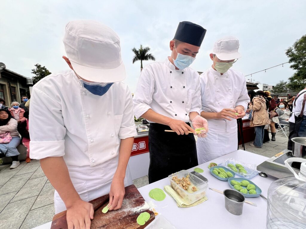 屏東餃子王初賽12/20登場　50組高手同場較勁