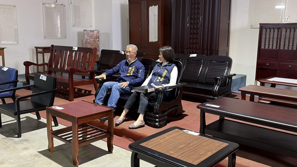 舊家具整復再利用  環保局二手實木家具1月2日開賣