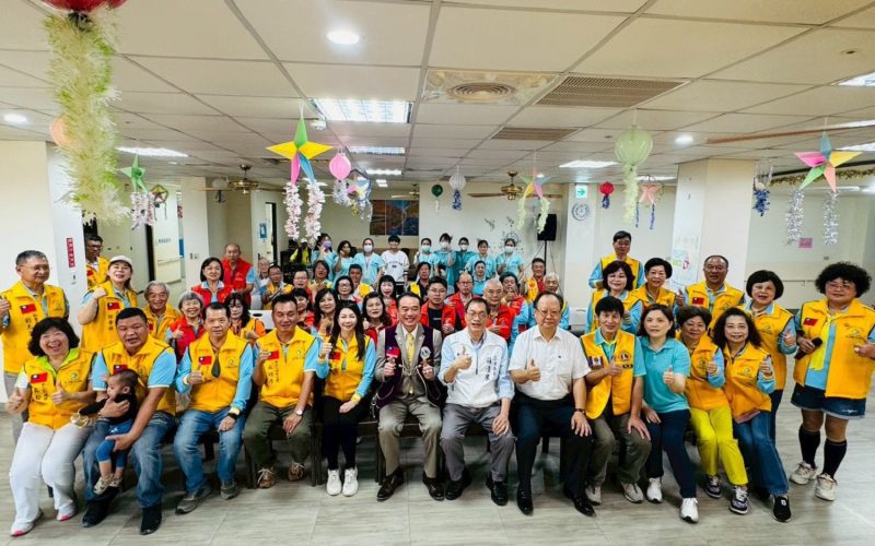 獅子會300E-2區暖心行動不便者　捐贈安泰護理之家福祉車