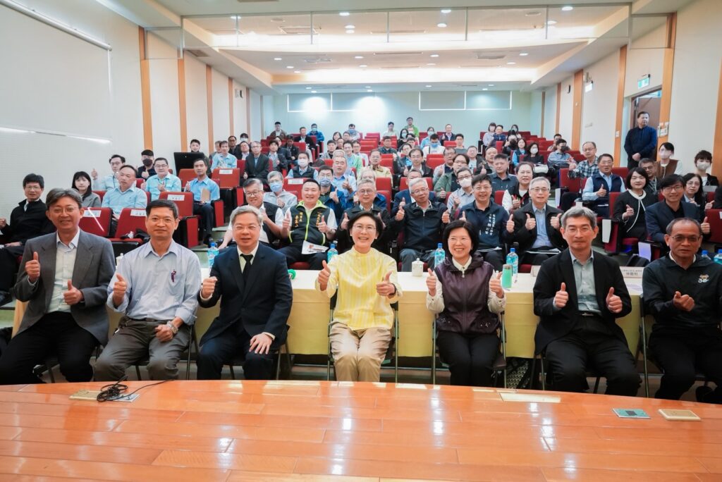 展現市長級執行力！林岱樺解決產業園區座談四大痛點：關稅、移工勞退、垃圾清運、88壅塞