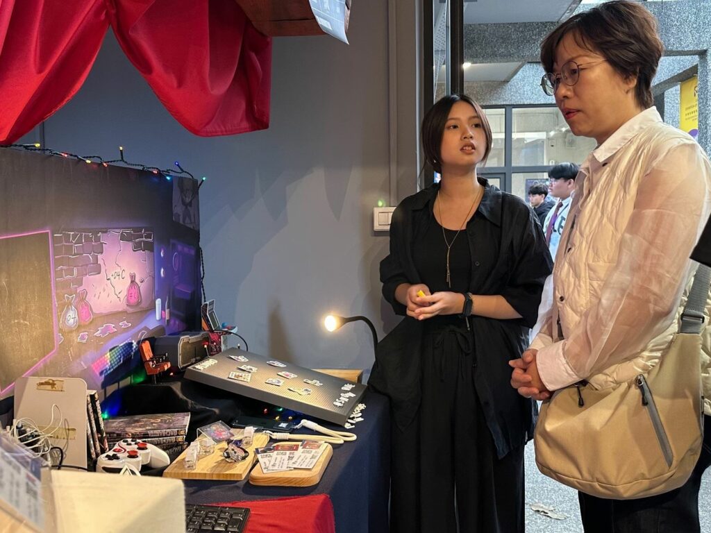 《PING ME UP》屏榮高中多媒體展　創意上線 青春啟動！