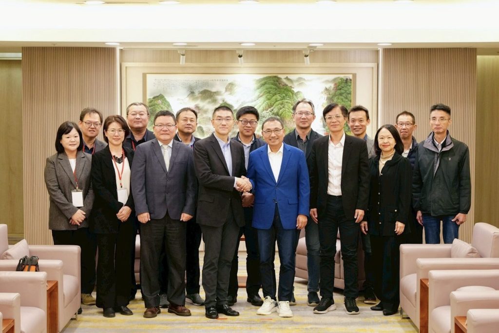 打造都更新契機！基隆市府團隊赴新北交流     侯友宜親自接待、傳授城市轉型轉型經驗