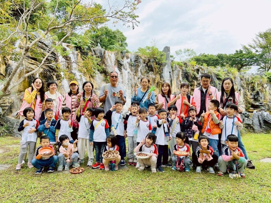 東華附小幼兒園生態探索學習之旅  美侖自然祕境洋溢著驚呼聲歡笑聲 