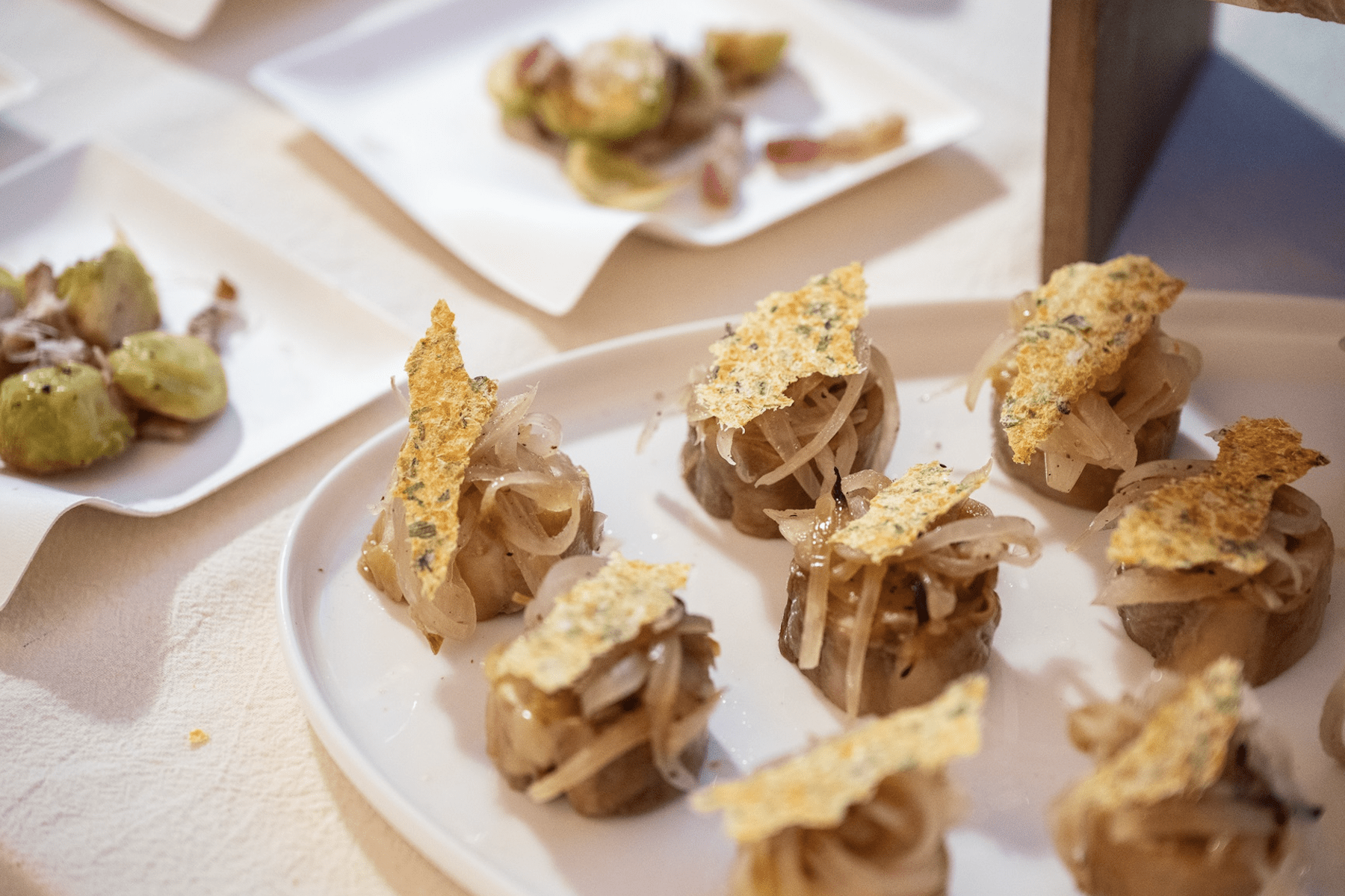 永續設計新突破！新北設計中心攜手工藝代表廣興紙寮     以可食用紙材打造跨界餐飲體驗