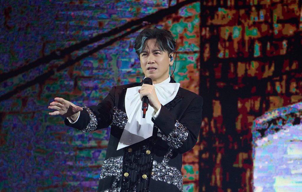 李聖傑出道26年圓華麗攻蛋夢 開場激動卡關兩分鐘說不出話來