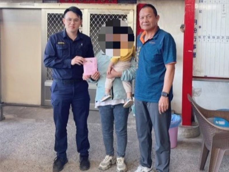中低收入戶突遭變故　枋警攜手善心團體關懷解困