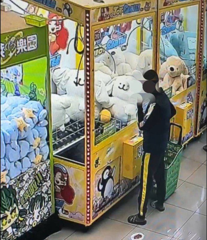 港灣新聞網 / 抽電子菸被勸不滿　仁武男砸店傷人還涉毒被逮