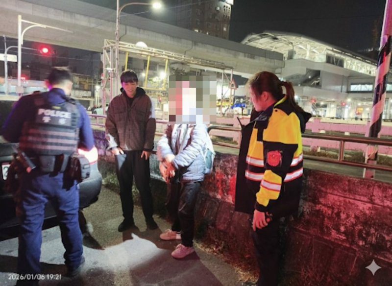 港灣新聞網 / 七旬婦險成詐騙車手　岡山分局識破假打工陷阱救回清白人生