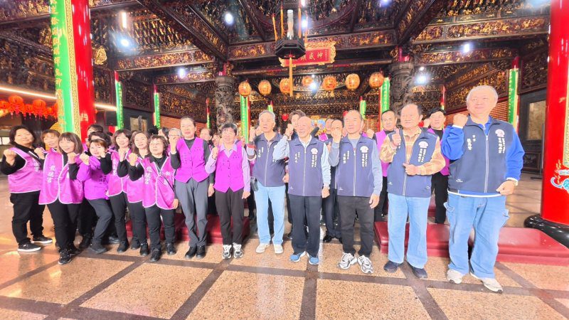 港灣新聞網 / 桃園龍德宮南下高雄交流　鎮南宮以涼傘迎賓展現宮廟文化魅力