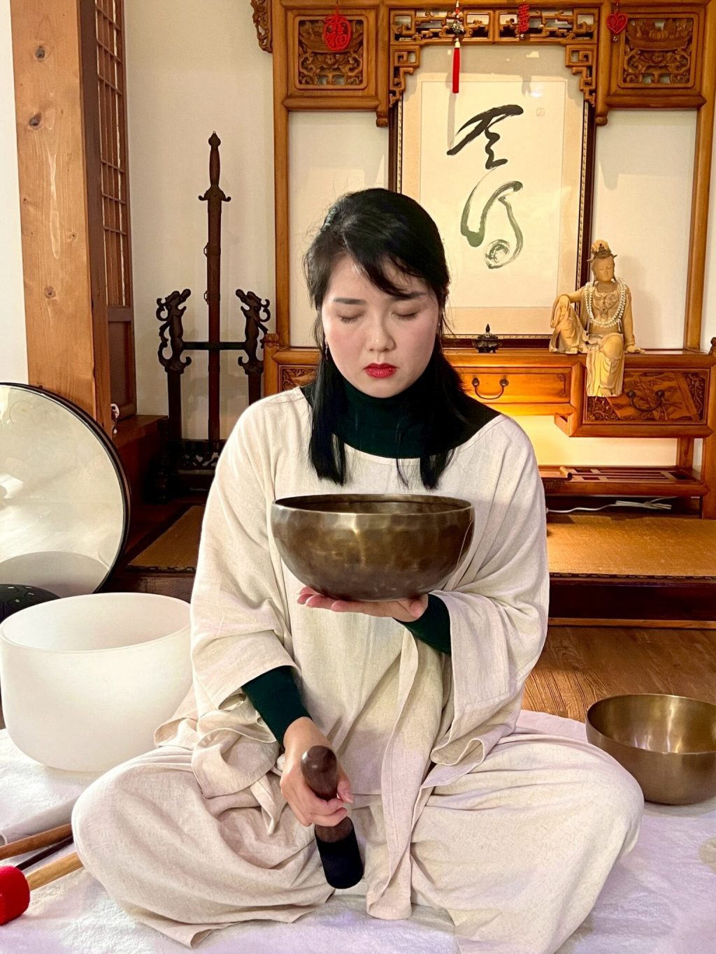 茶道、頌缽共構靜心療癒　「人體氣場能量」職業工會舉辦VIP茶席交流