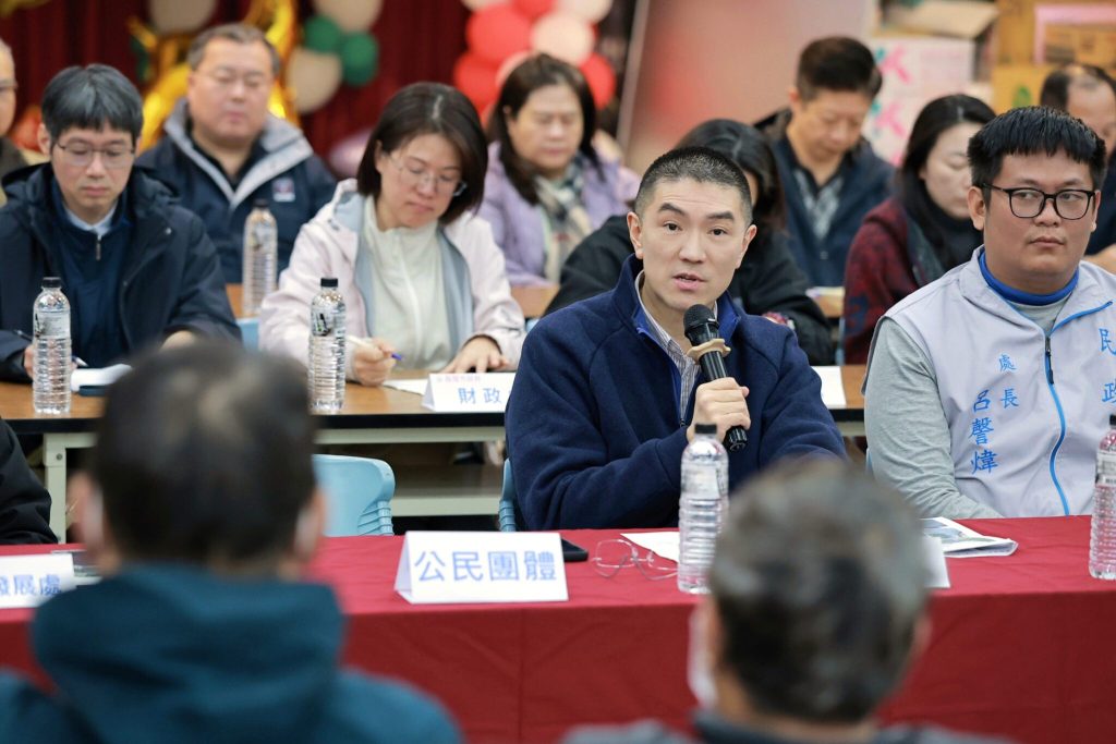 謝國樑主持中山區公民座談　零距離回應市民關切