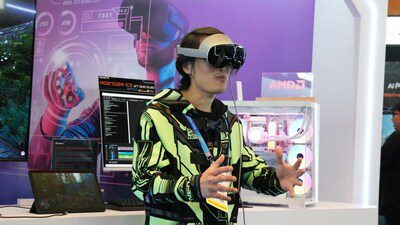 探秘空間影像創作的算力基石：Hugh Hou 於 CES 2026 技嘉展區現場演示
