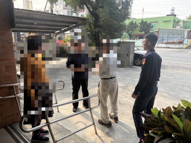 港灣新聞網／從高雄騎到屏東忘了回家路　東港警成功聯繫失智翁家屬