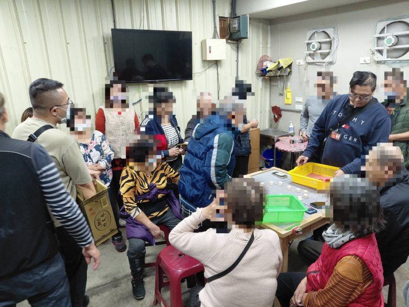 港灣新聞網／春節前夕零容忍查賭　仁武警破獲職業賭場查扣逾百萬元賭資